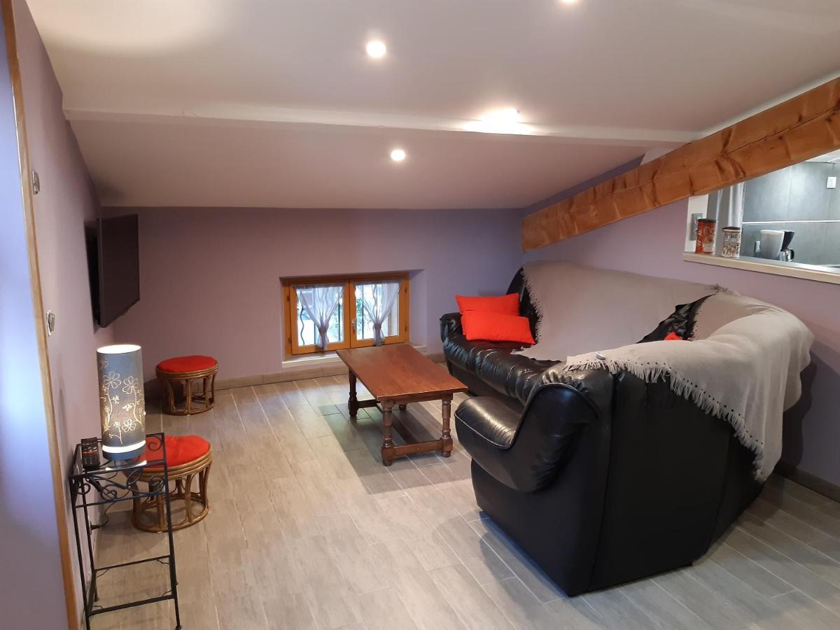Gites Les Maisons Rouges Jasseron Экстерьер фото