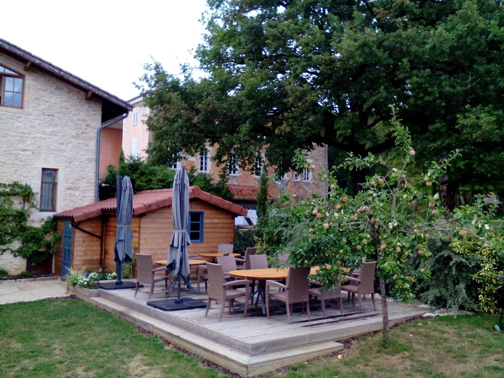 Gites Les Maisons Rouges Jasseron Экстерьер фото